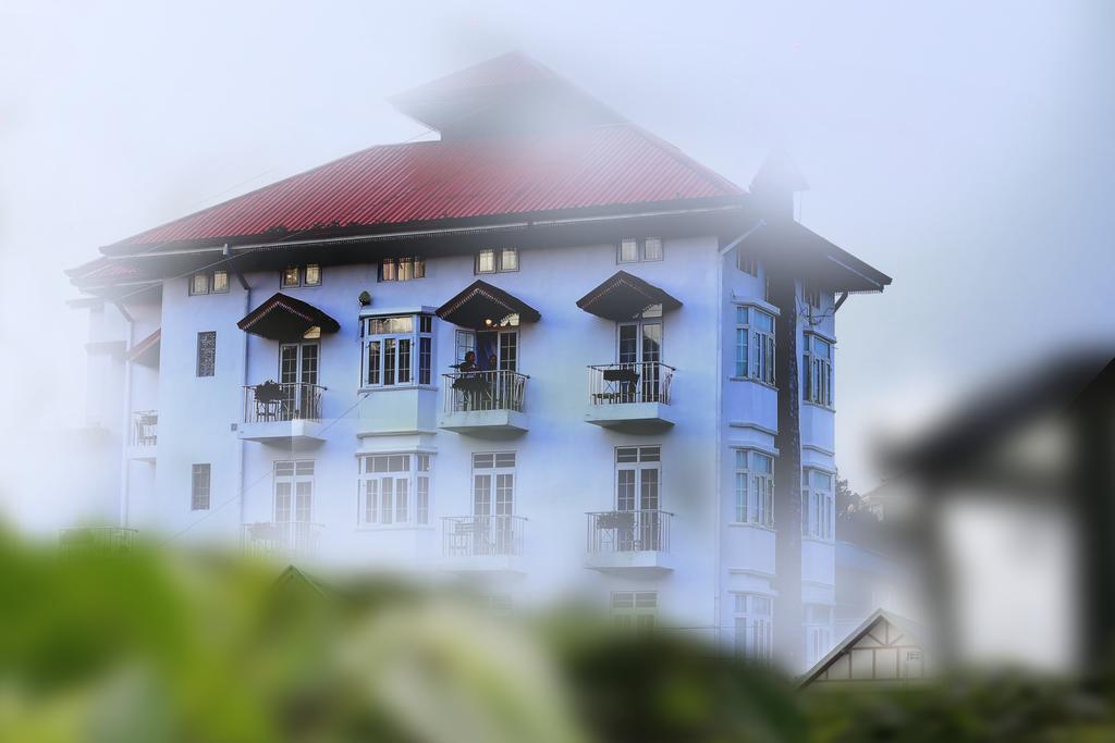 Royal Pearl Hills Hotel Nuwara Eliya Exterior photo